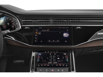 2025 Audi Q8 Premium