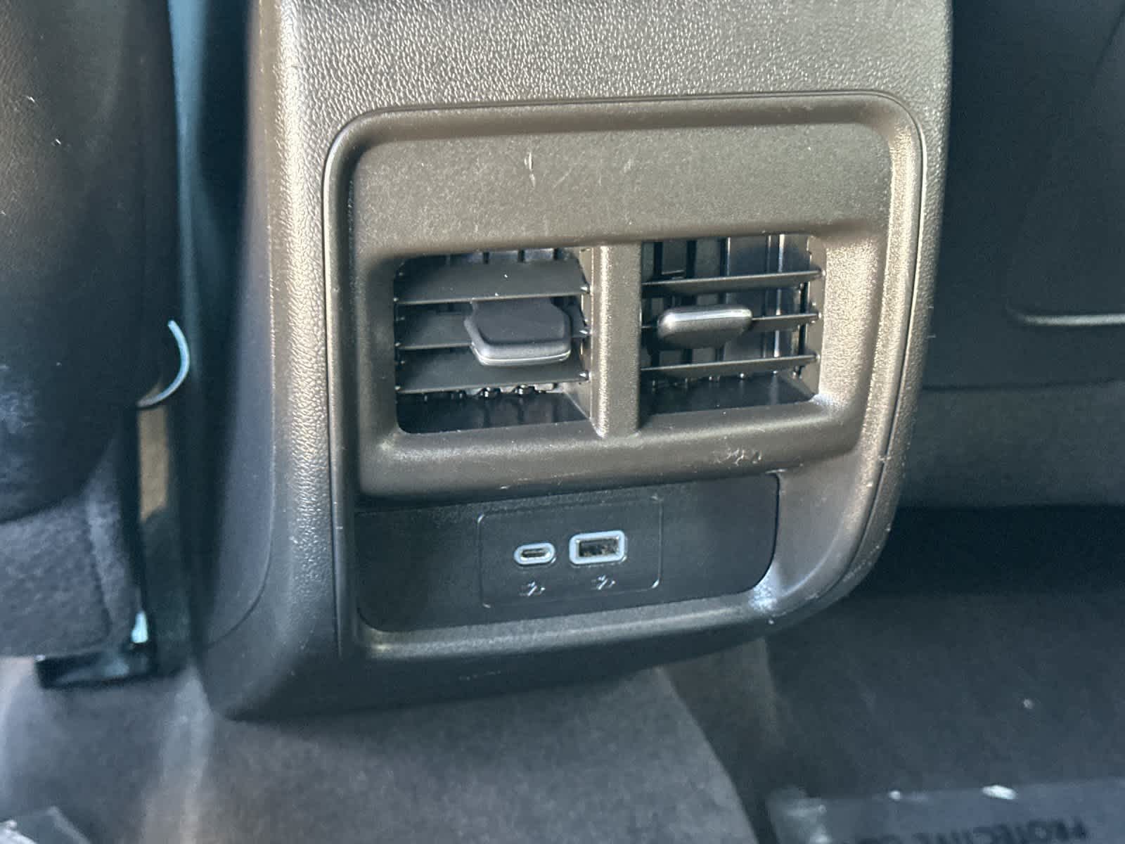 2022 Cadillac XT4 FWD Premium Luxury