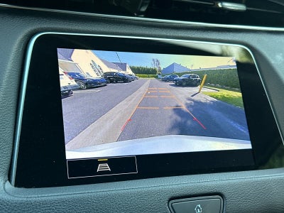 2022 Cadillac XT4 FWD Premium Luxury