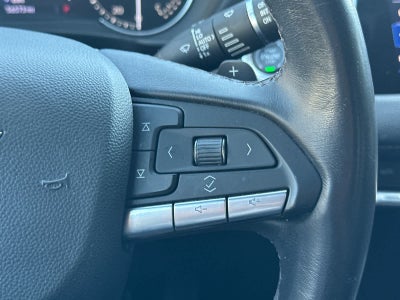 2022 Cadillac XT4 FWD Premium Luxury