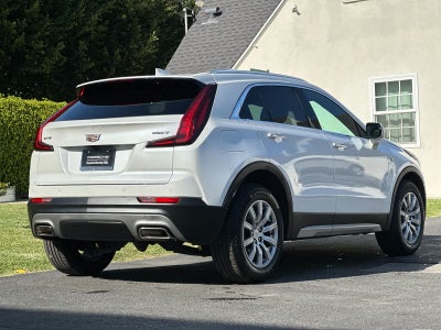 2022 Cadillac XT4 FWD Premium Luxury