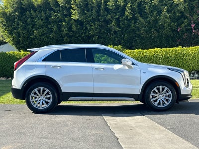 2022 Cadillac XT4 FWD Premium Luxury