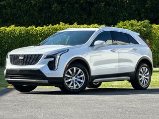 2022 Cadillac XT4 FWD Premium Luxury