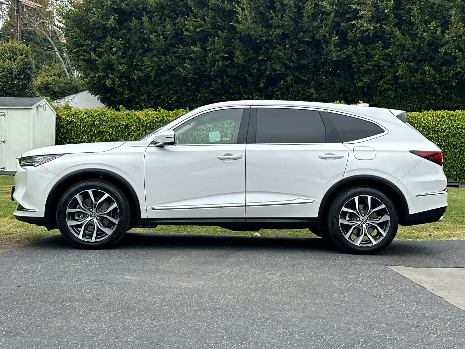 2024 Acura MDX w/Technology Package
