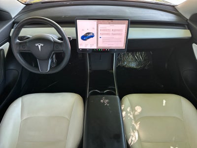 2020 Tesla Model 3 Standard Range Plus