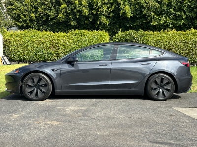 2024 Tesla Model 3 Base