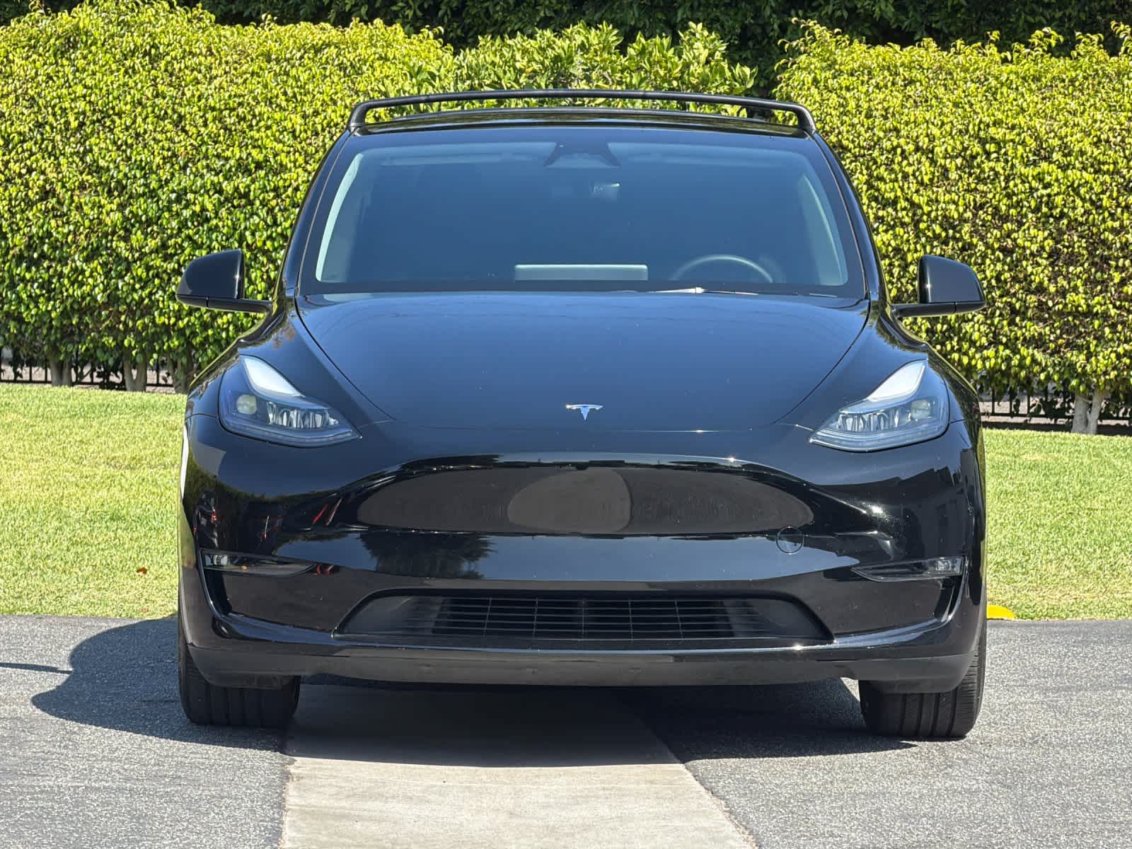 2025 Tesla Model Y Performance