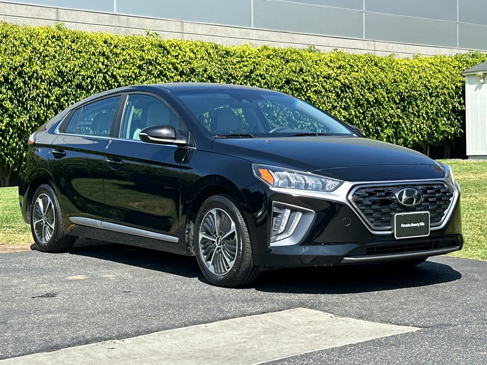 2022 Hyundai Ioniq Plug-In Hybrid SEL