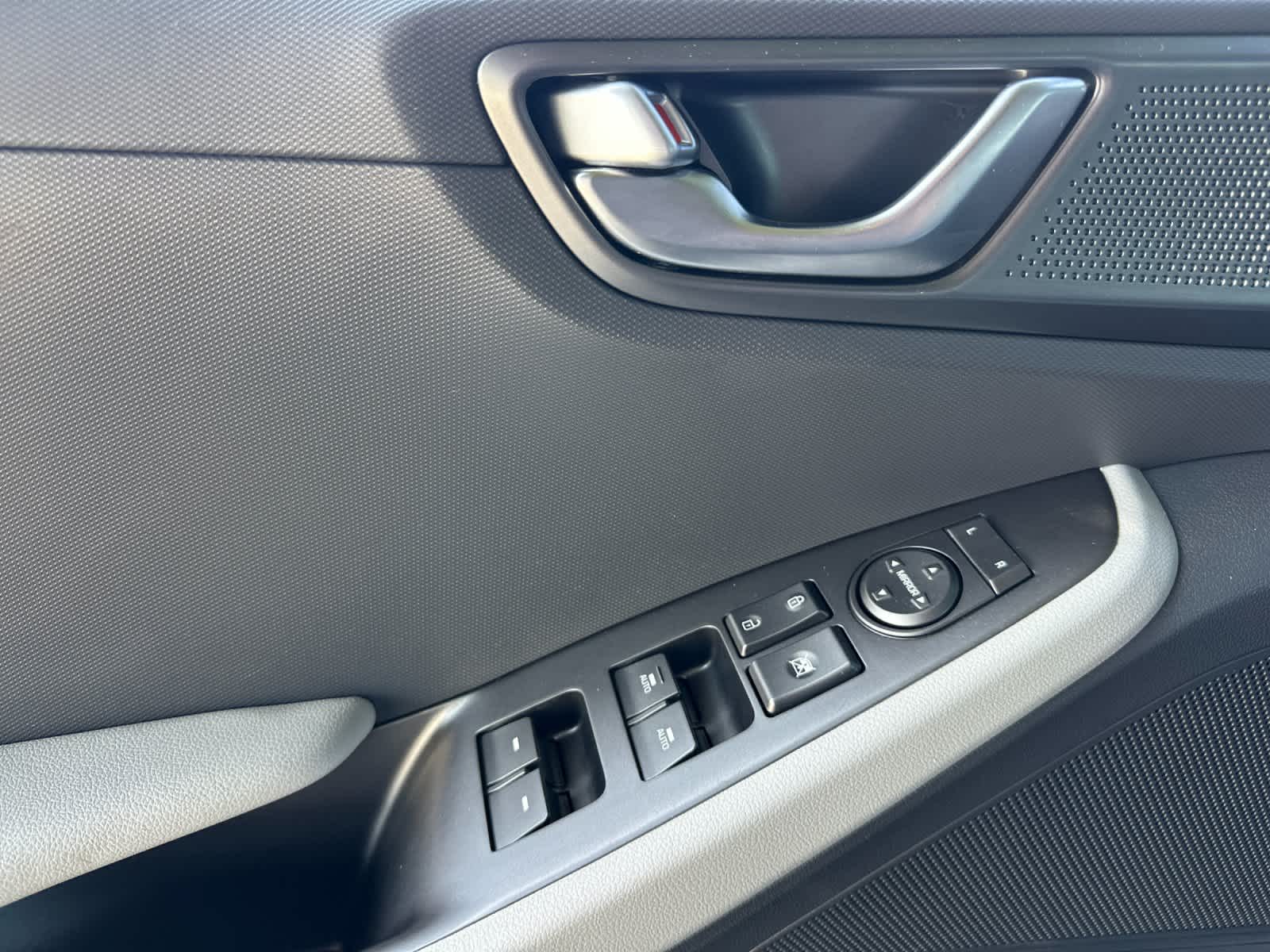 2022 Hyundai Ioniq Plug-In Hybrid SEL