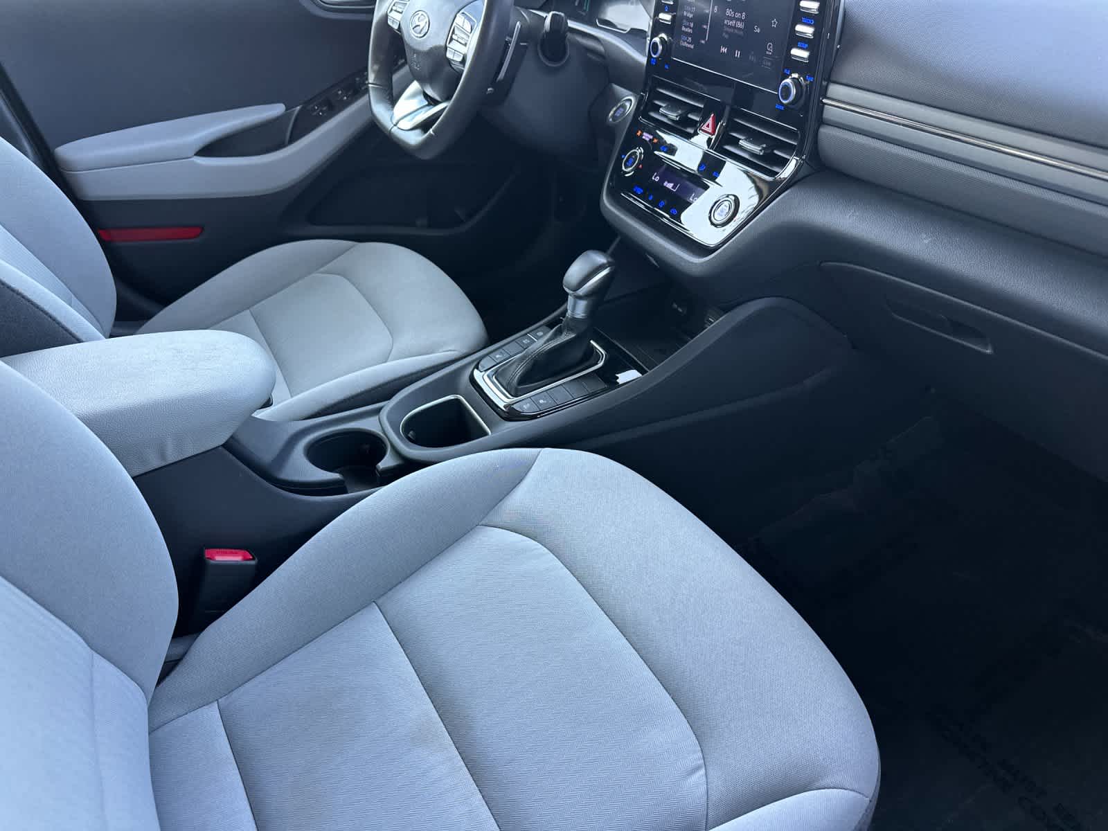 2022 Hyundai Ioniq Plug-In Hybrid SEL