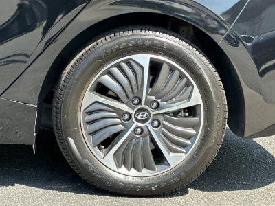 2022 Hyundai Ioniq Plug-In Hybrid SEL