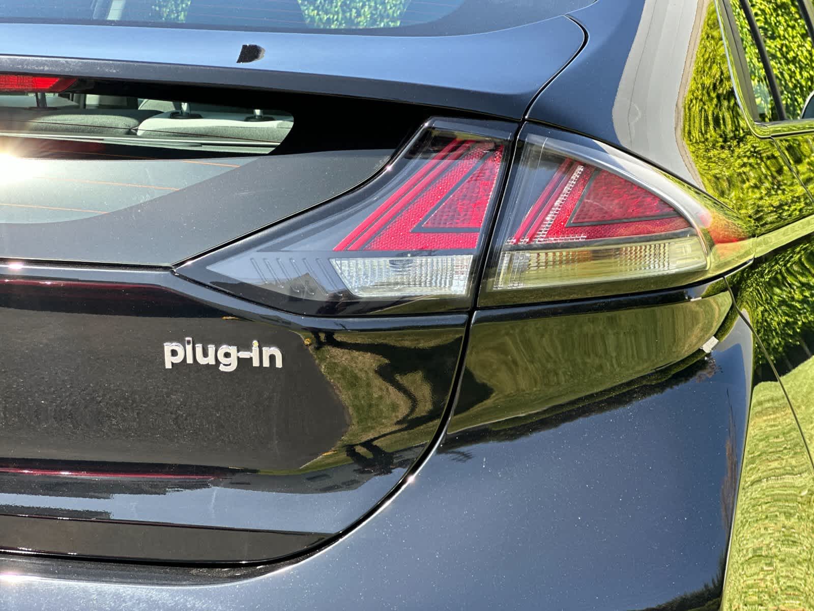 2022 Hyundai Ioniq Plug-In Hybrid SEL