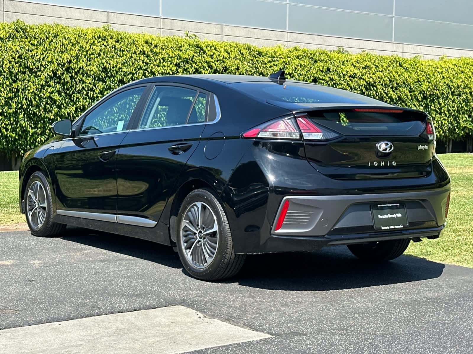 2022 Hyundai Ioniq Plug-In Hybrid SEL
