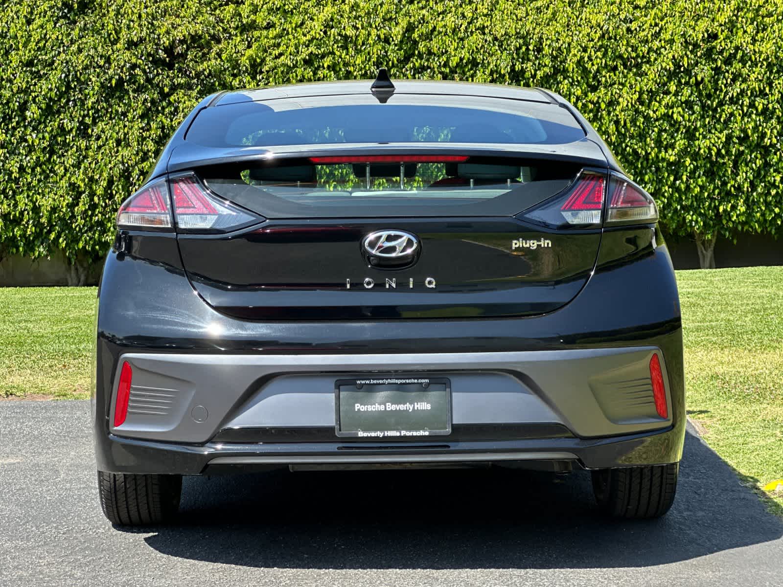2022 Hyundai Ioniq Plug-In Hybrid SEL
