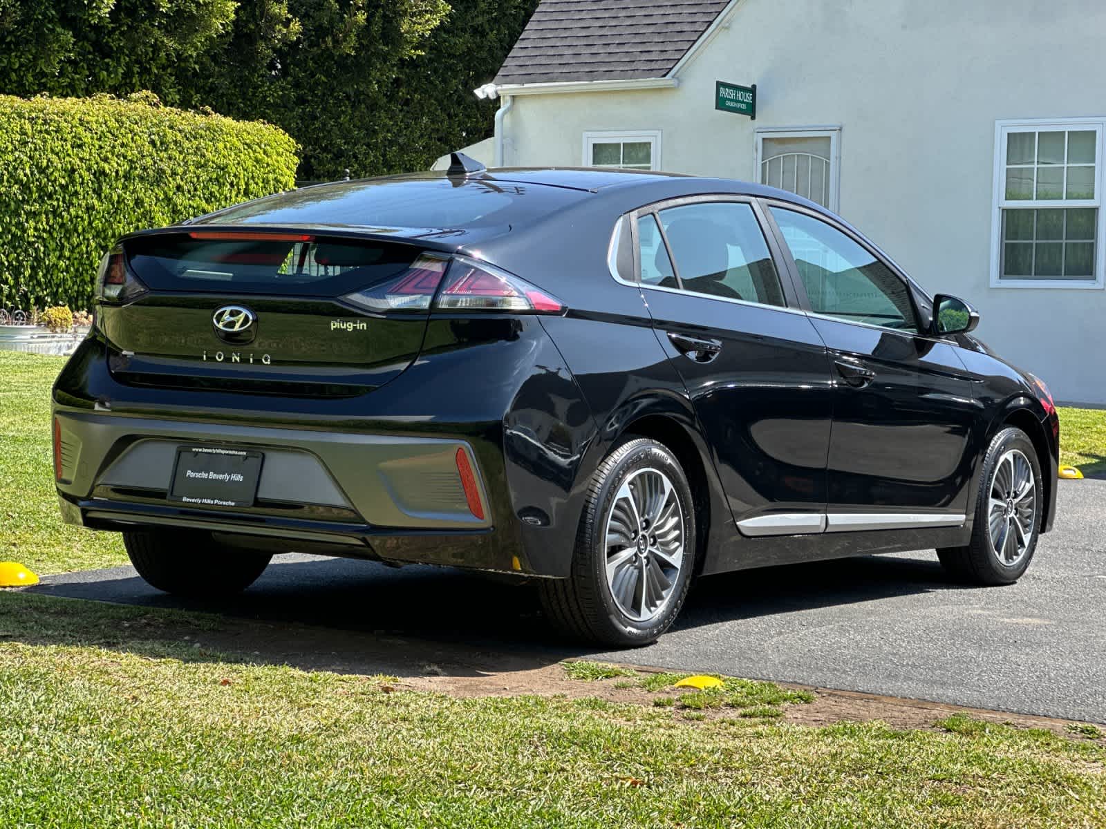 2022 Hyundai Ioniq Plug-In Hybrid SEL