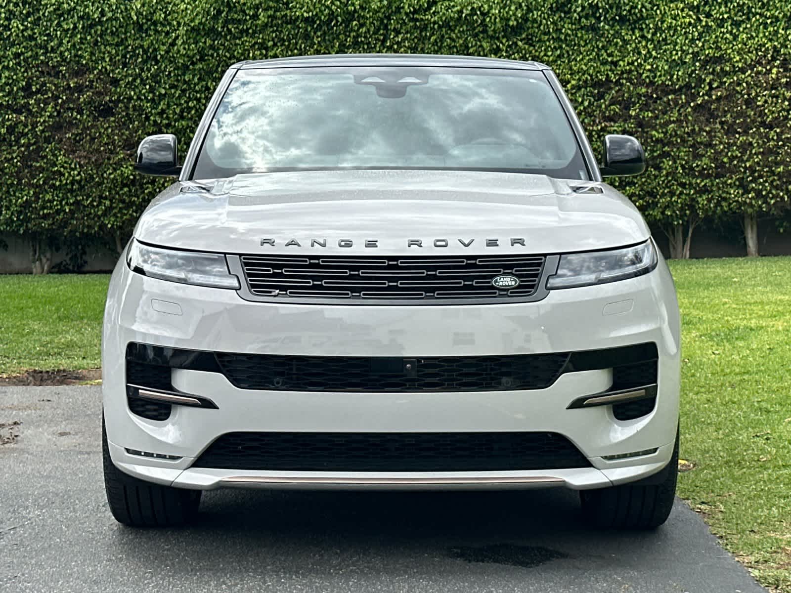 2025 Land Rover Range Rover Sport Dynamic SE