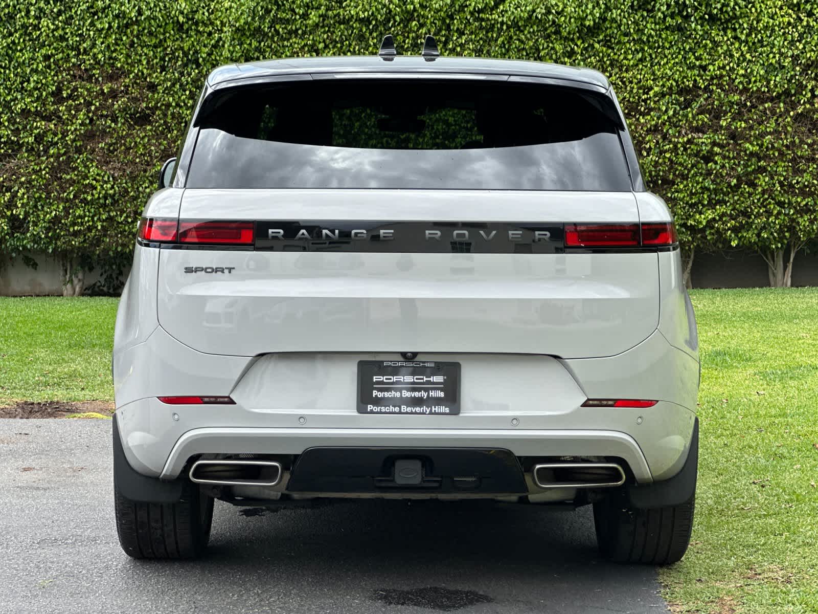2025 Land Rover Range Rover Sport Dynamic SE