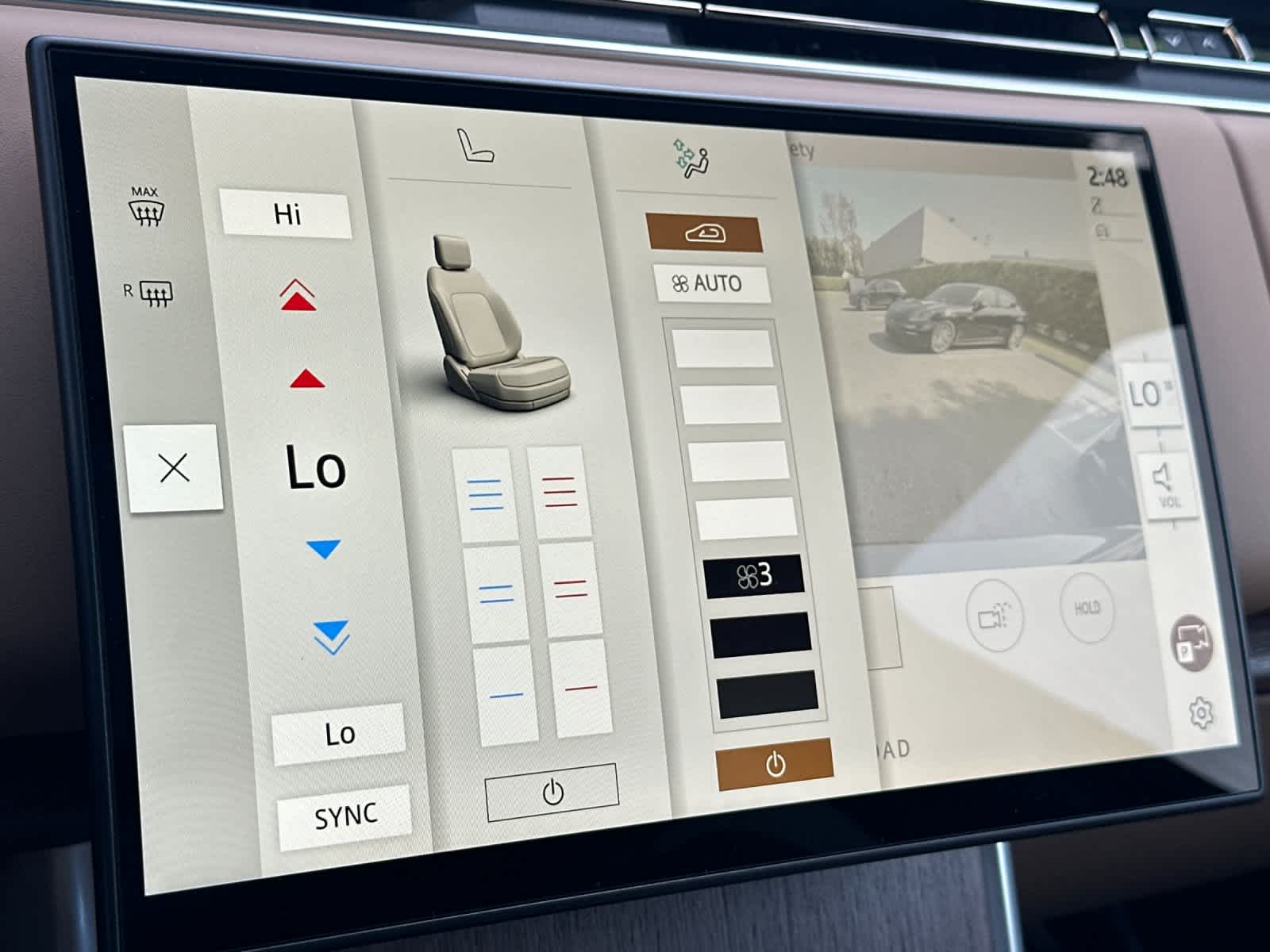 2025 Land Rover Range Rover SE