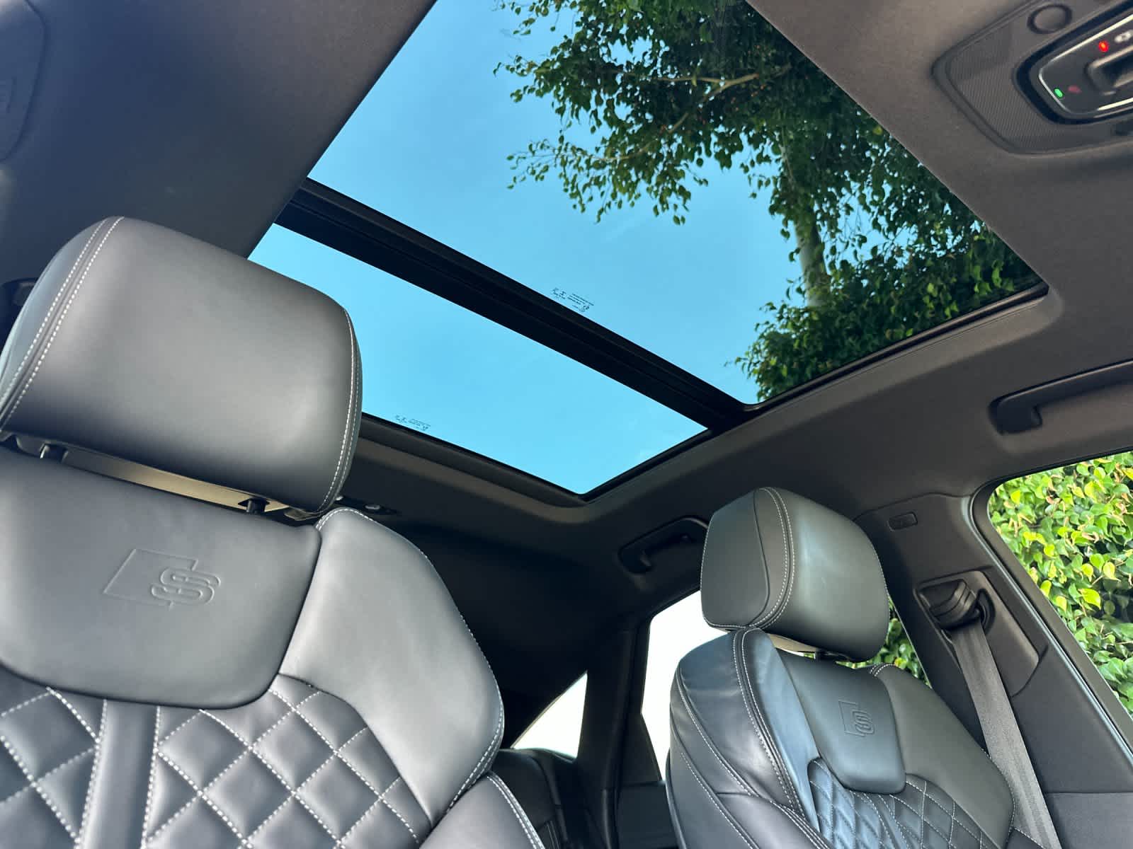 2023 Audi SQ5 Sportback Premium Plus