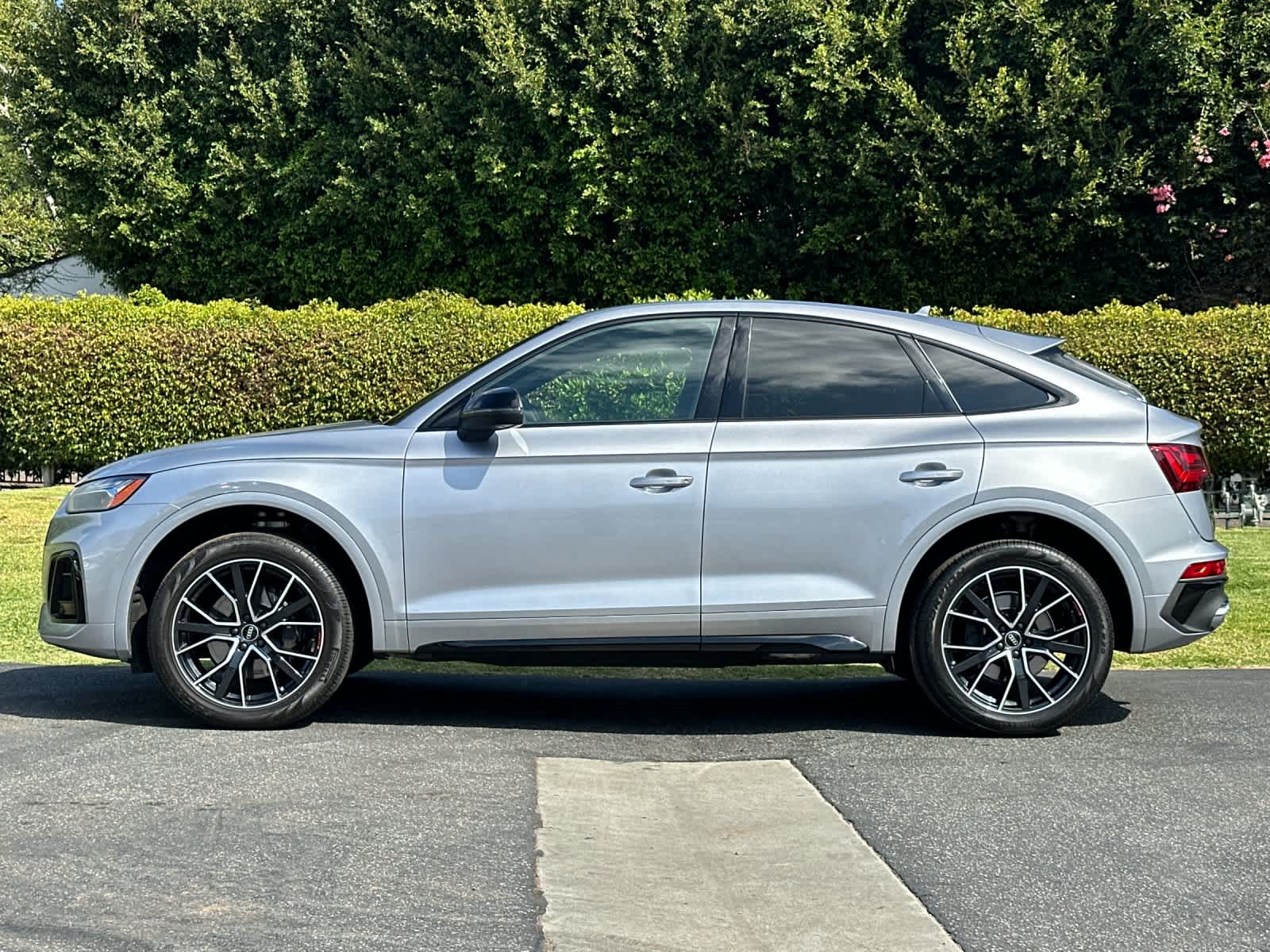 2023 Audi SQ5 Sportback Premium Plus