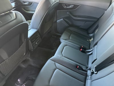 2025 Audi Q8 Premium