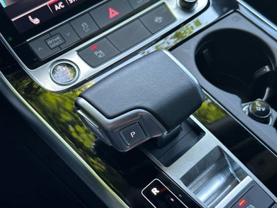 2025 Audi Q8 Premium