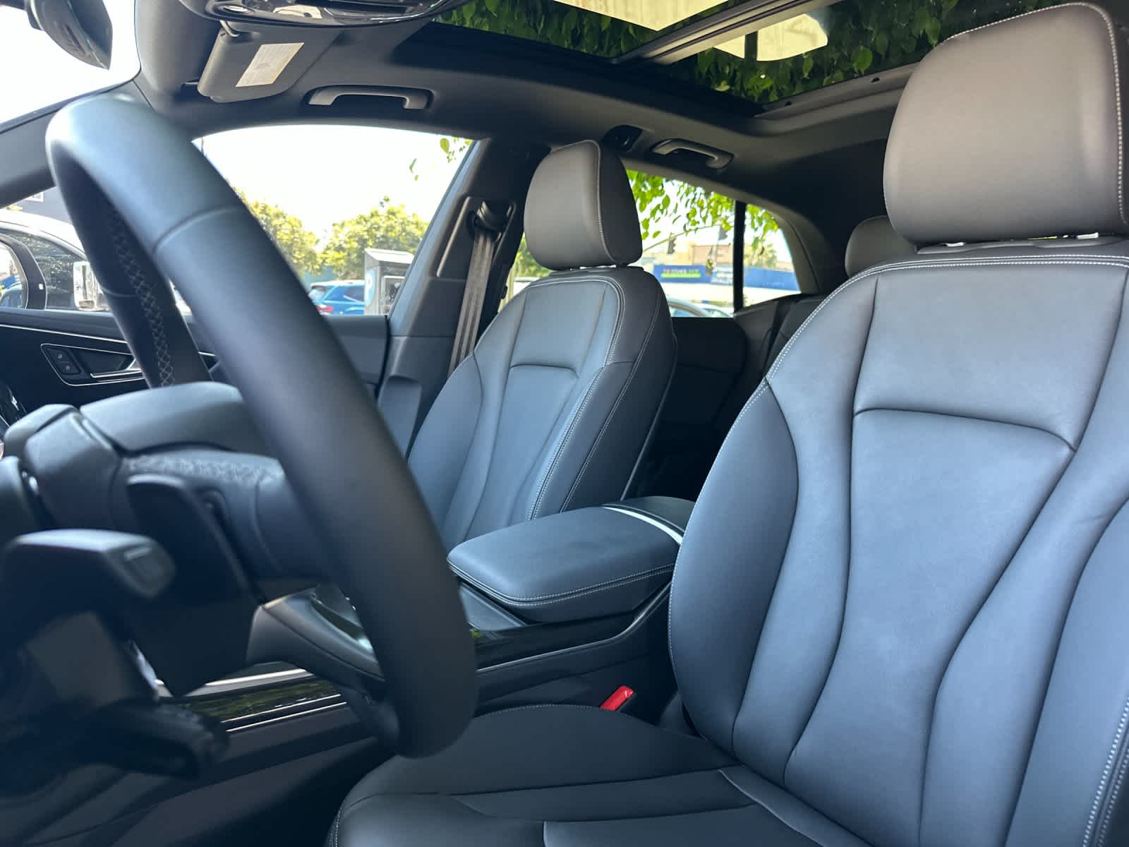 2025 Audi Q8 Premium