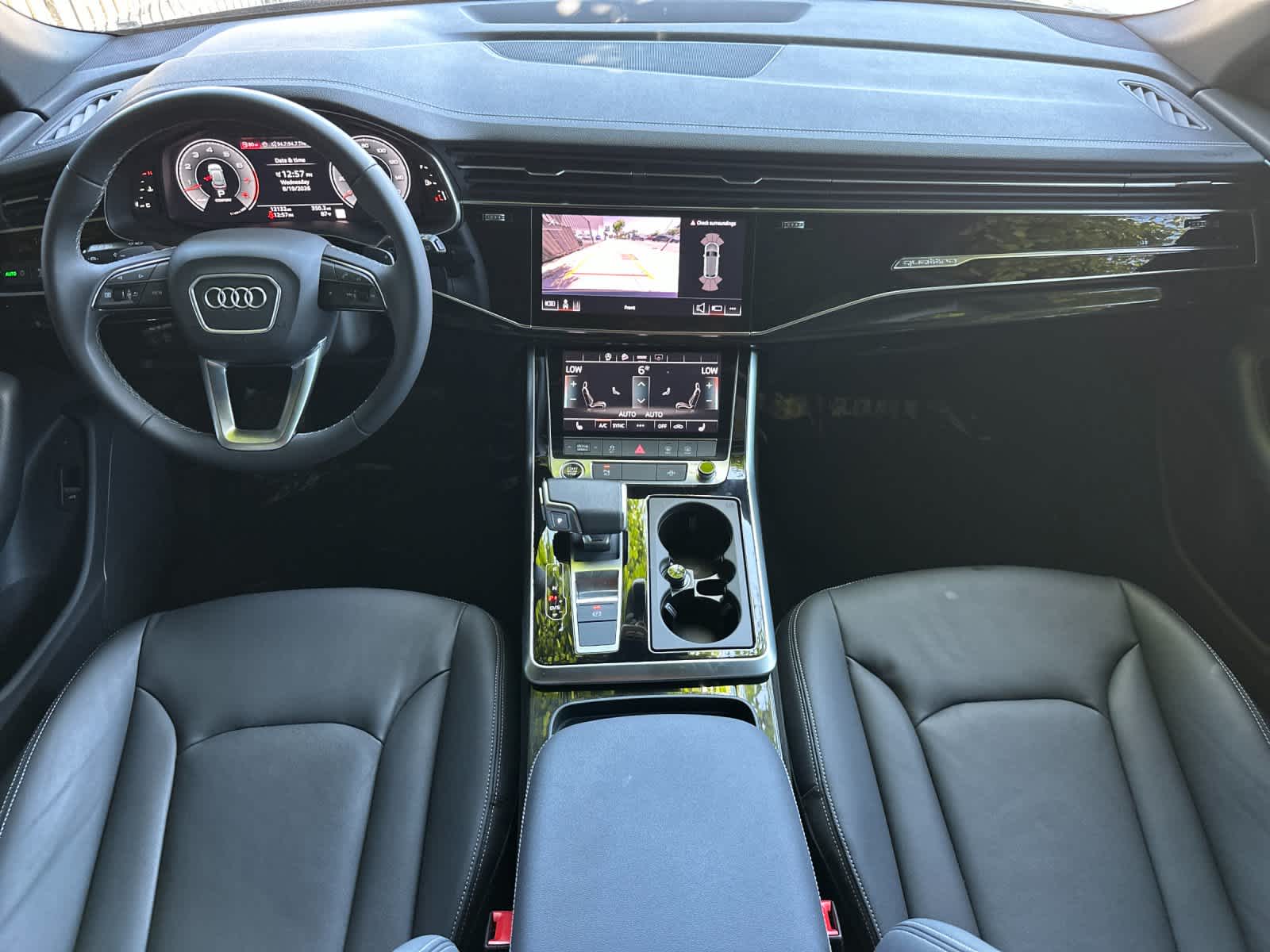 2025 Audi Q8 Premium