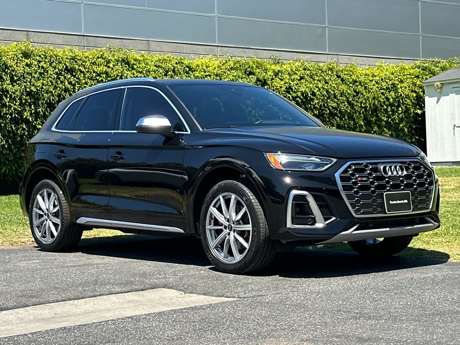 2022 Audi SQ5 Premium Plus