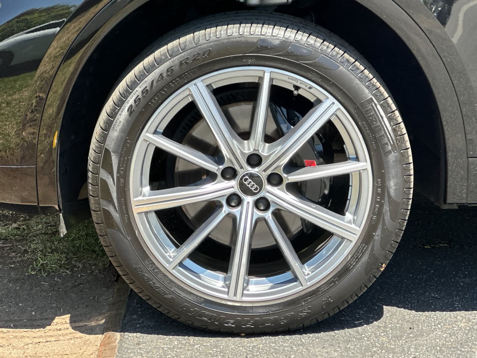 2022 Audi SQ5 Premium Plus