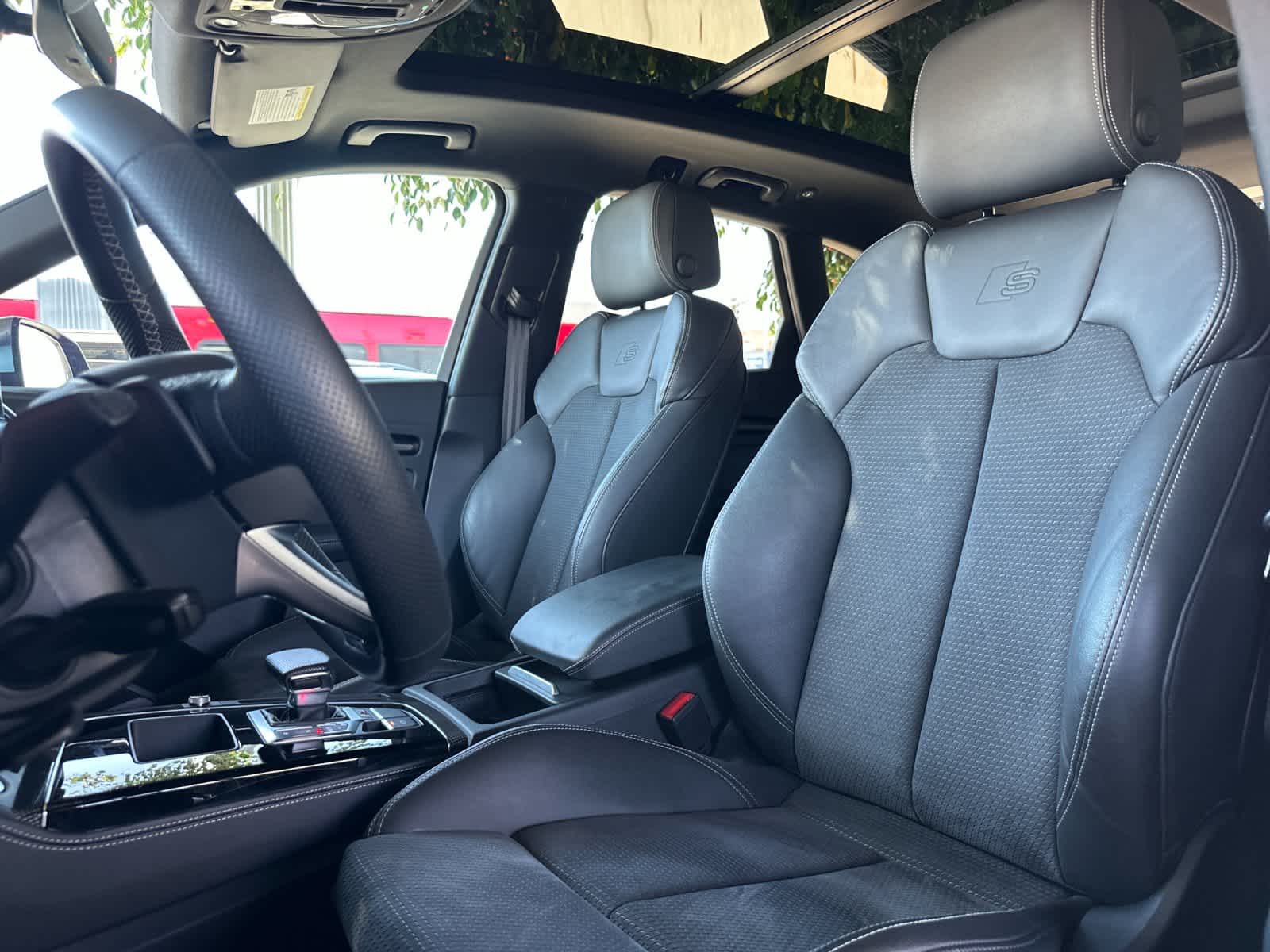 2022 Audi SQ5 Premium Plus