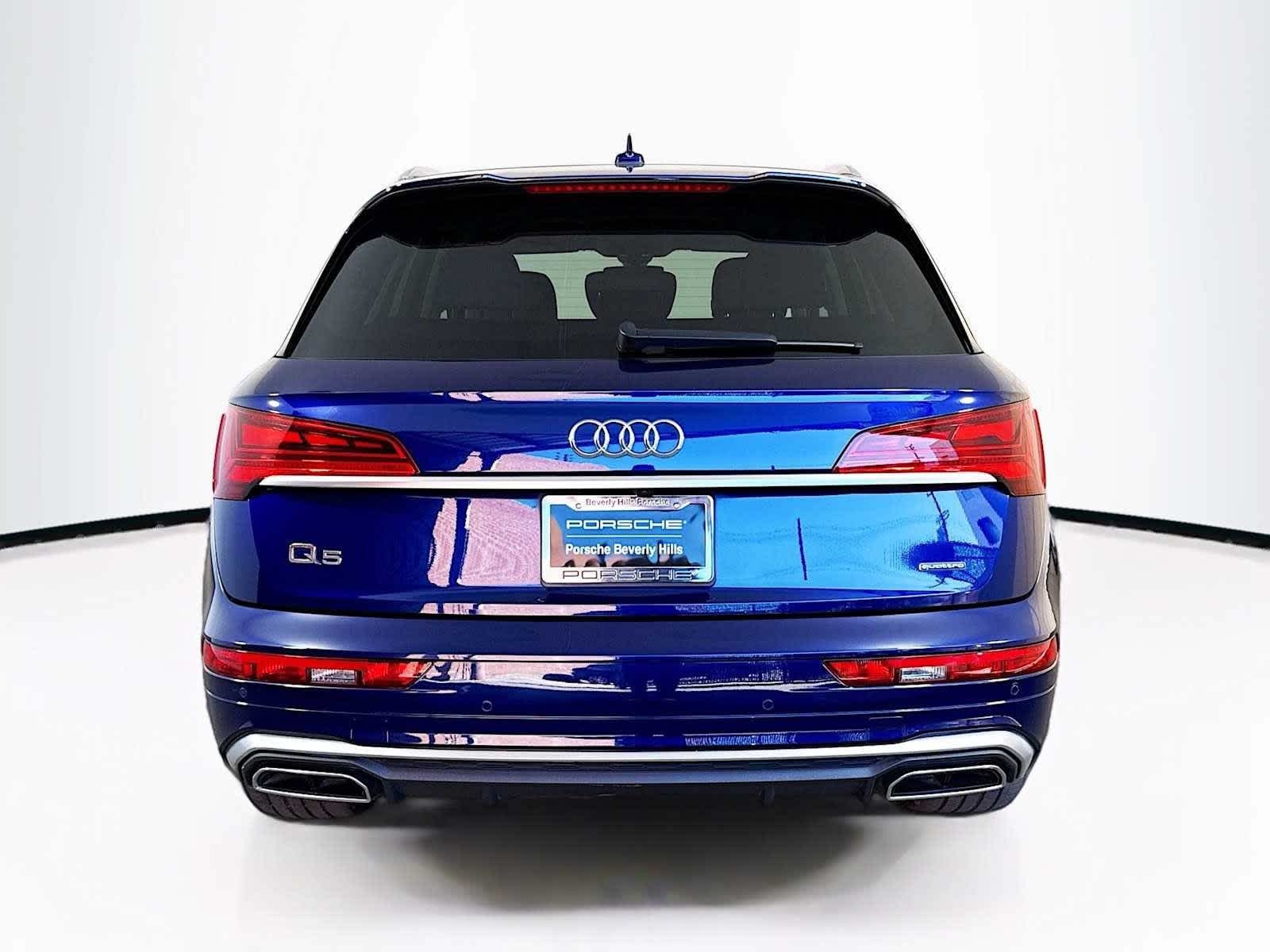 2022 Audi Q5 S line Premium Plus