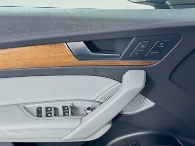 2022 Audi Q5 S line Premium Plus