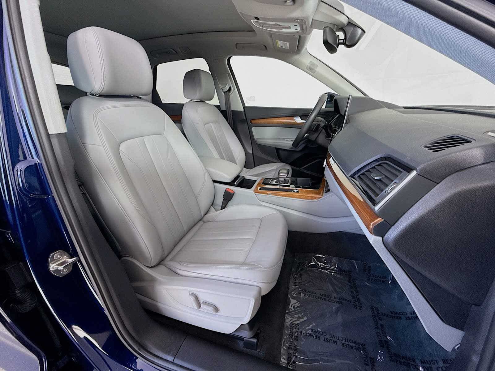 2022 Audi Q5 S line Premium Plus