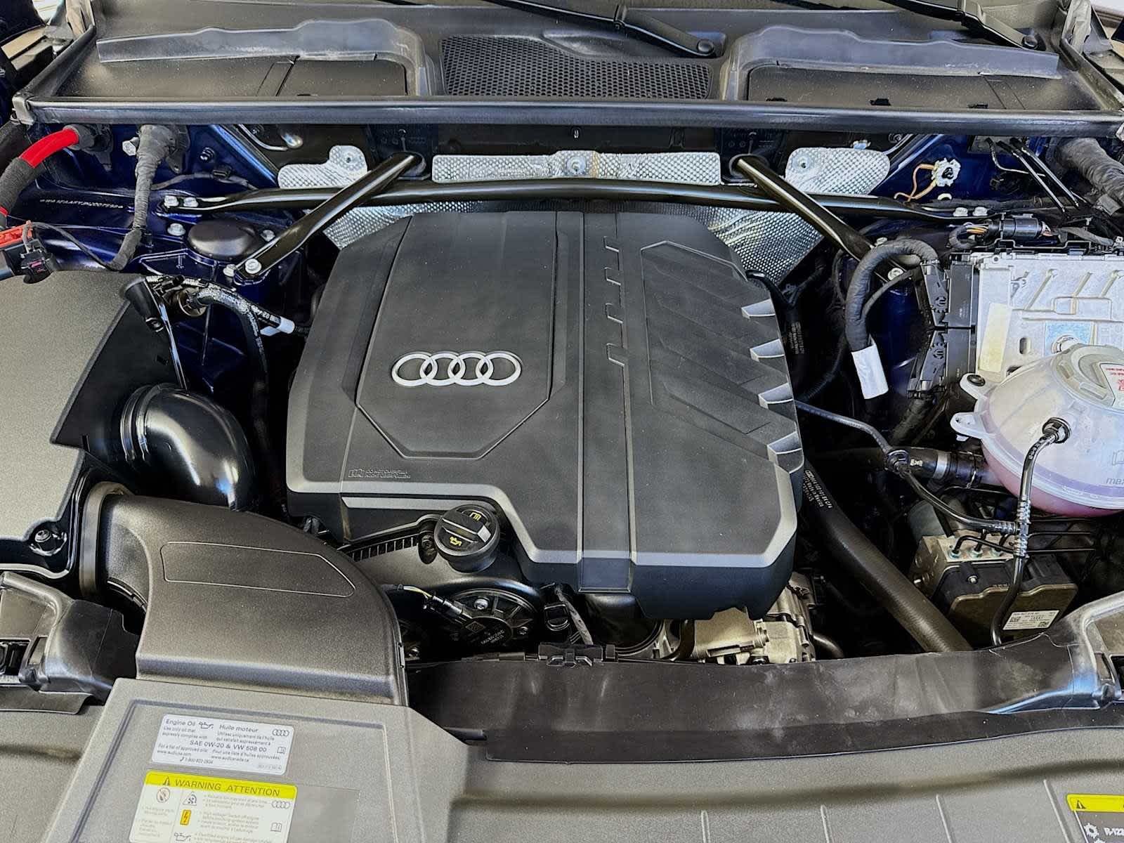 2022 Audi Q5 S line Premium Plus