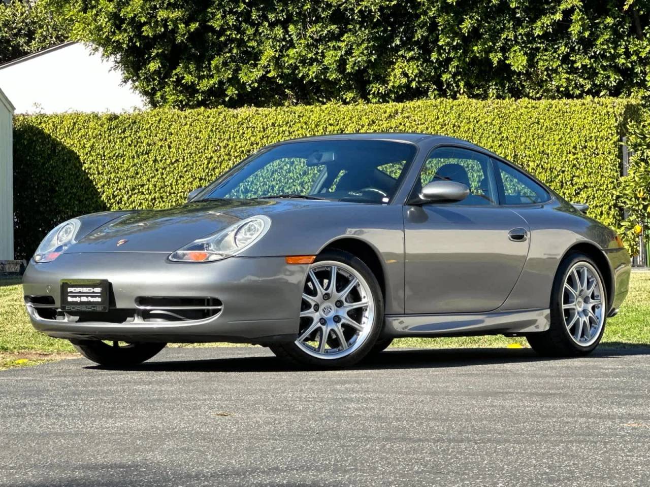 2001 Porsche 911 Carrera
