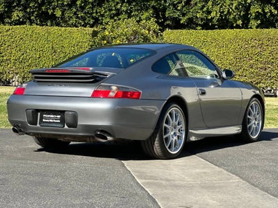 2001 Porsche 911 Carrera