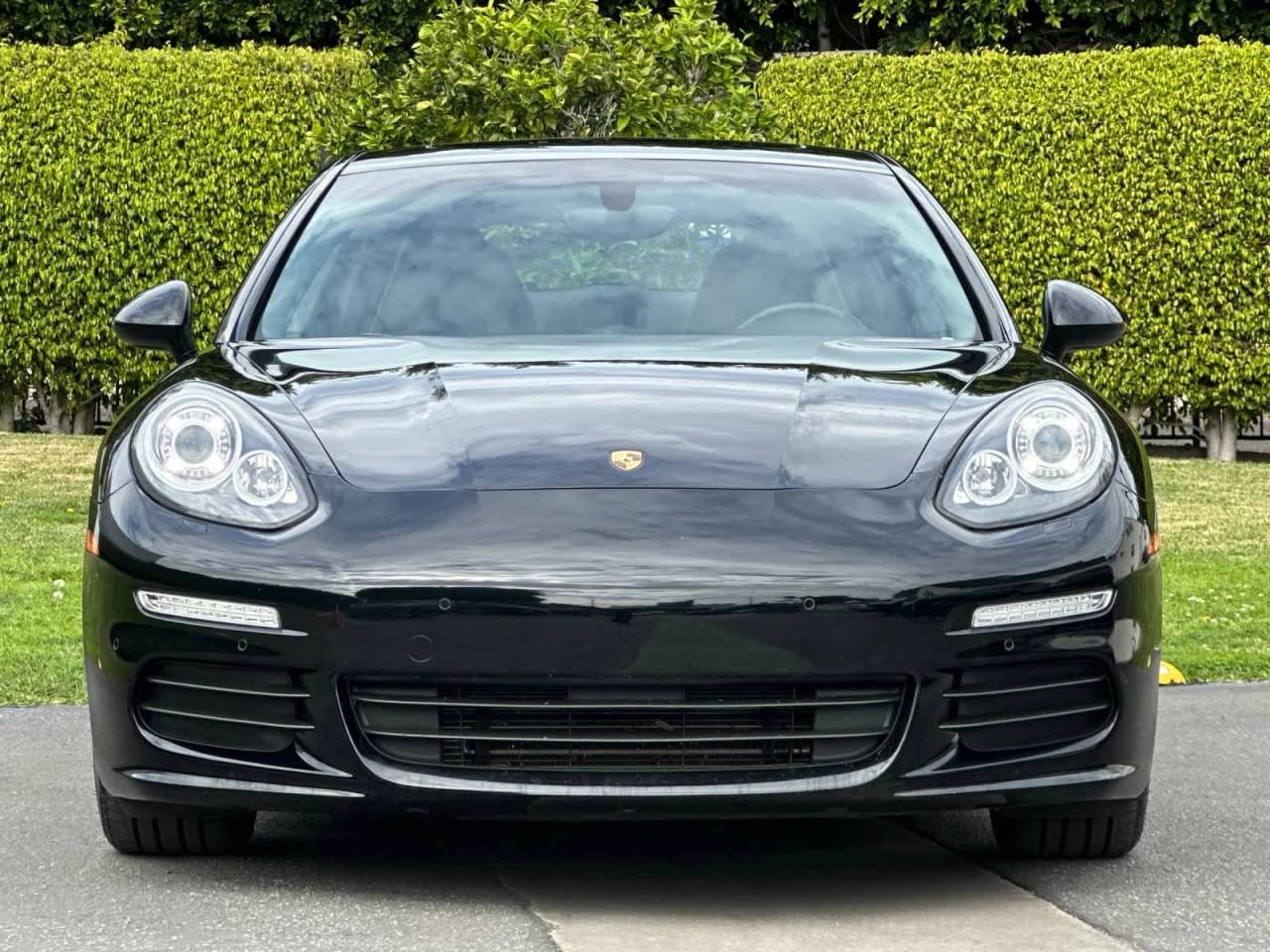 2015 Porsche Panamera 4dr HB