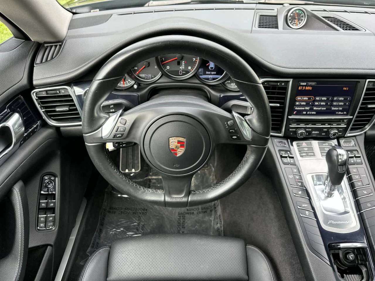 2015 Porsche Panamera 4dr HB