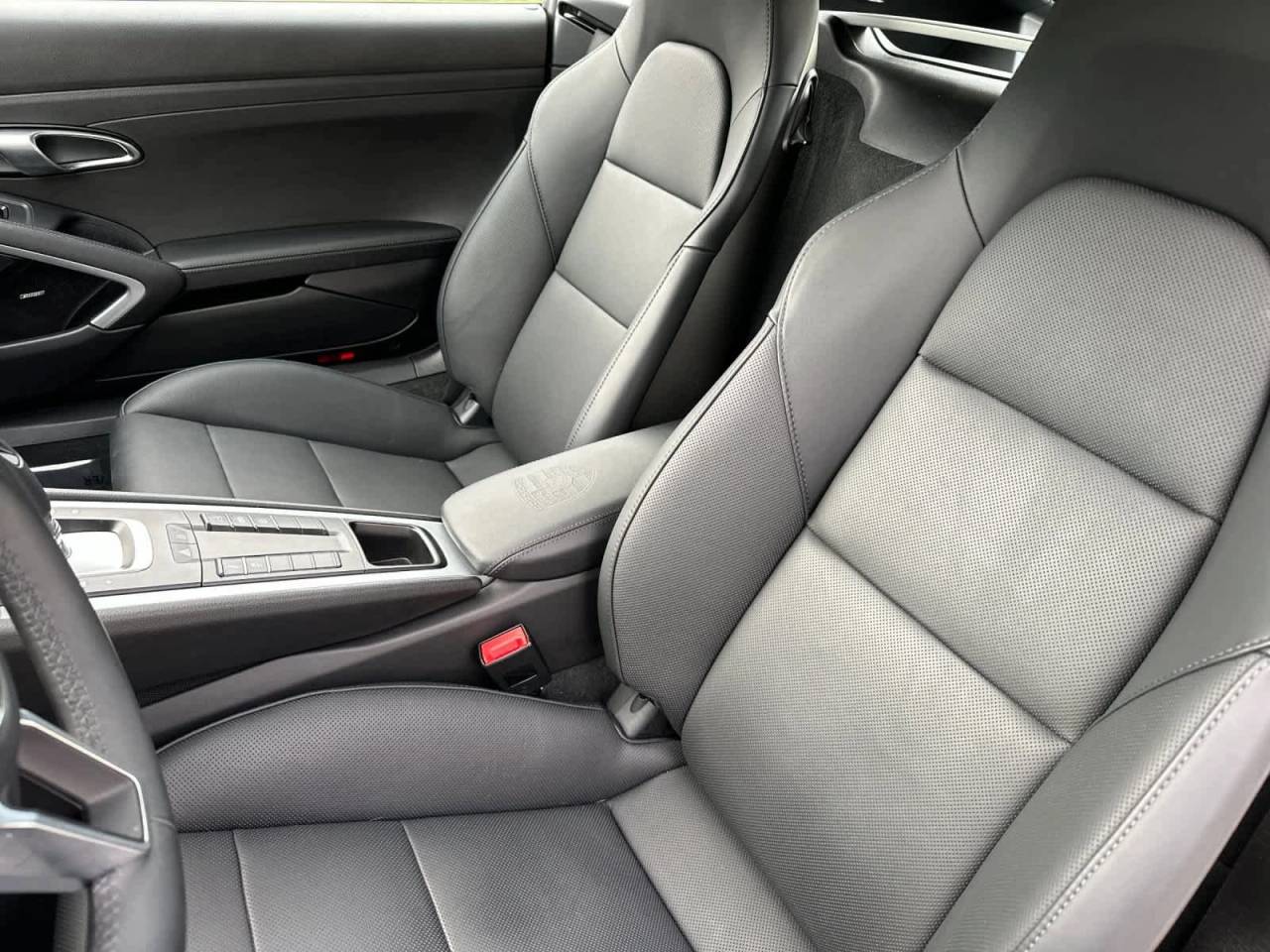 2025 Porsche 718 Cayman Cayman Style Edition