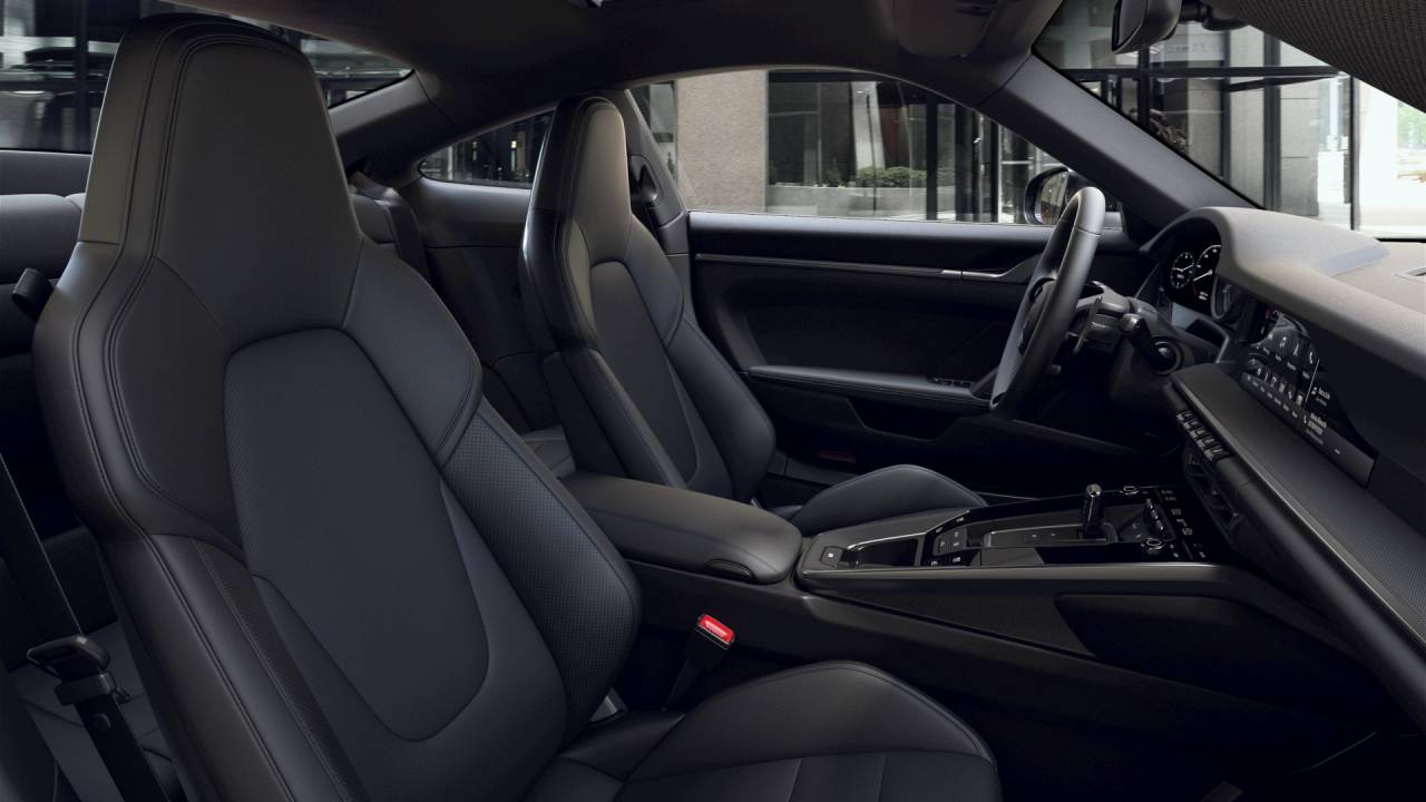 2022 Porsche 911 Carrera