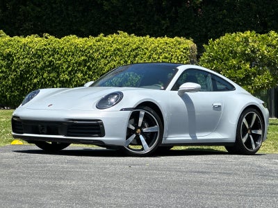 2024 Porsche 911 Carrera