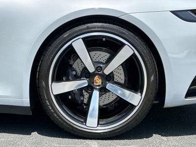 2024 Porsche 911 Carrera