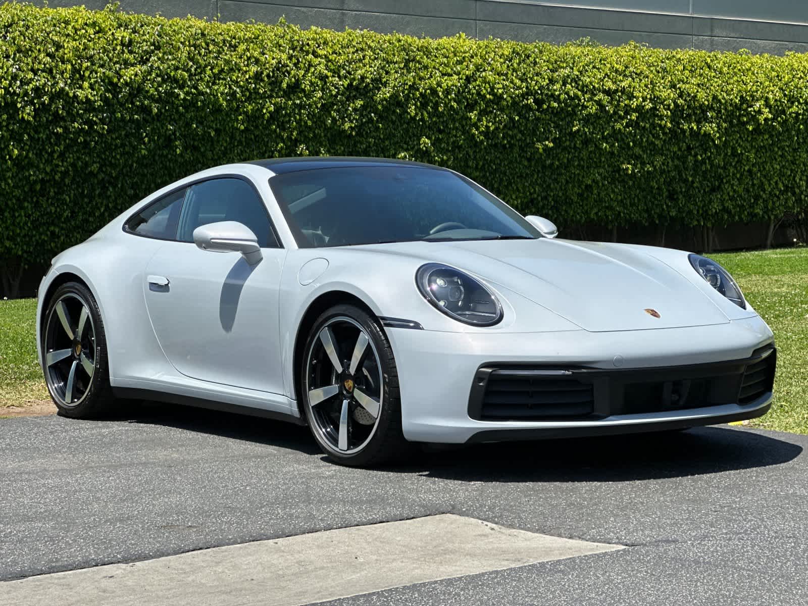 2024 Porsche 911 Carrera