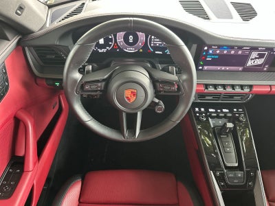 2025 Porsche 911 Carrera