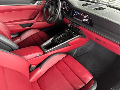 2025 Porsche 911 Carrera
