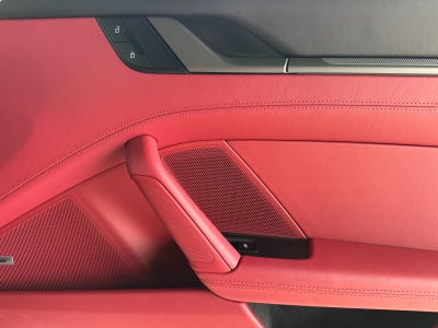 2025 Porsche 911 Carrera
