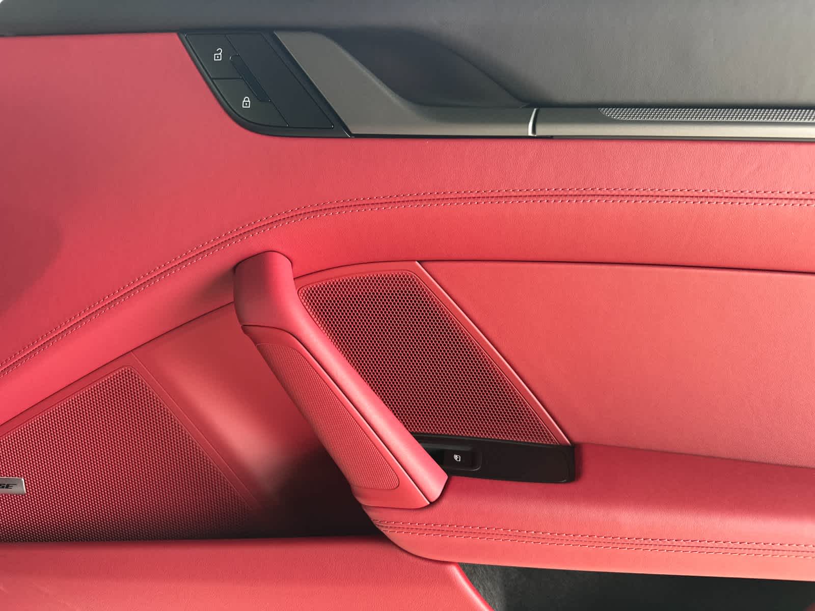 2025 Porsche 911 Carrera