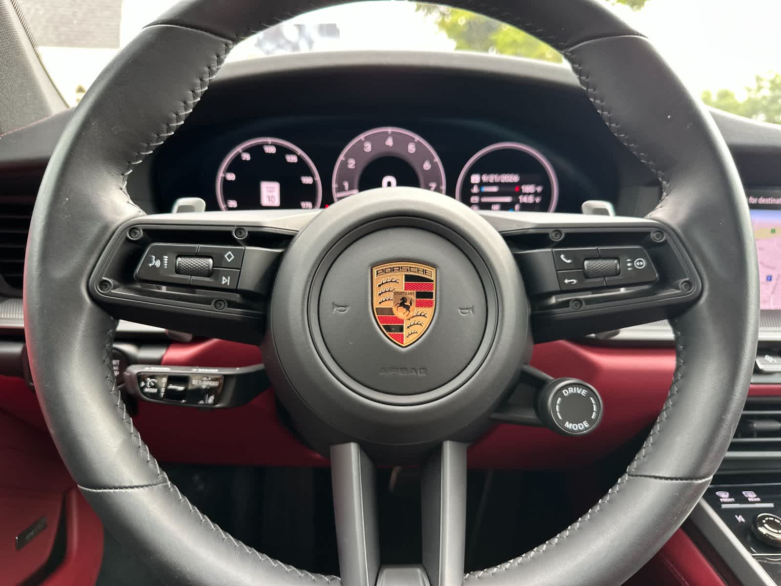 2025 Porsche 911 Carrera