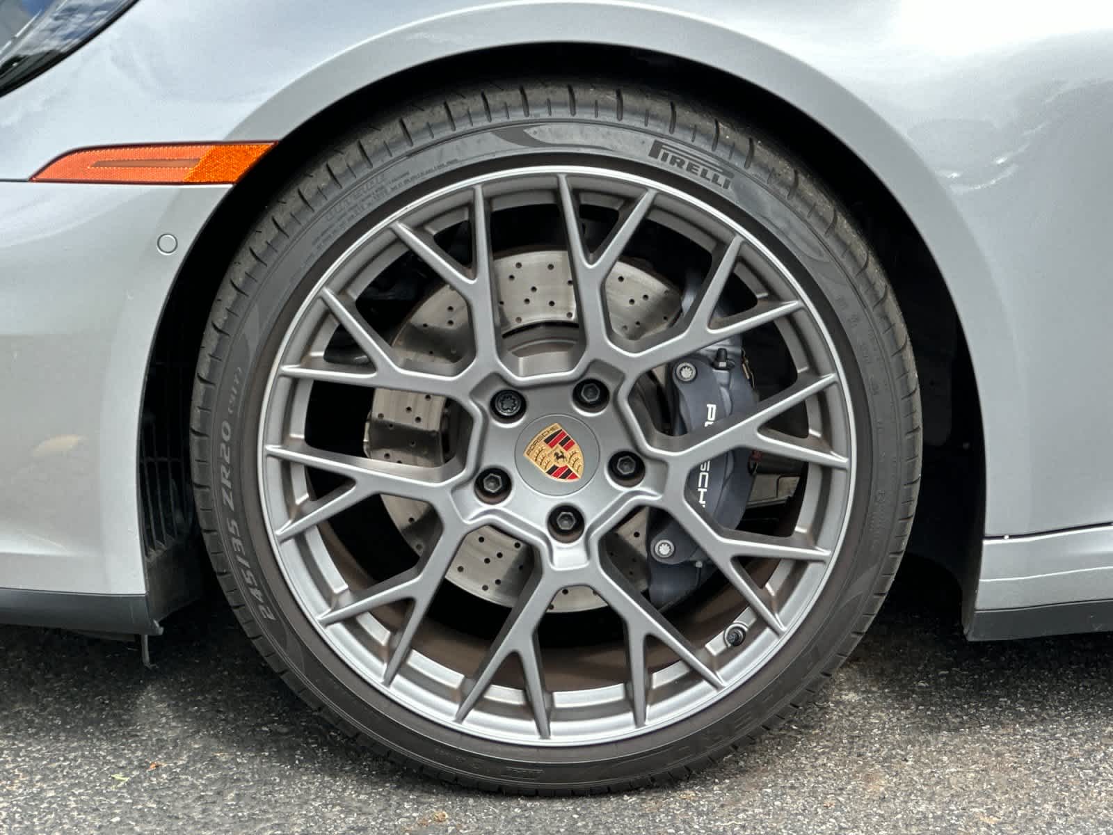 2025 Porsche 911 Carrera